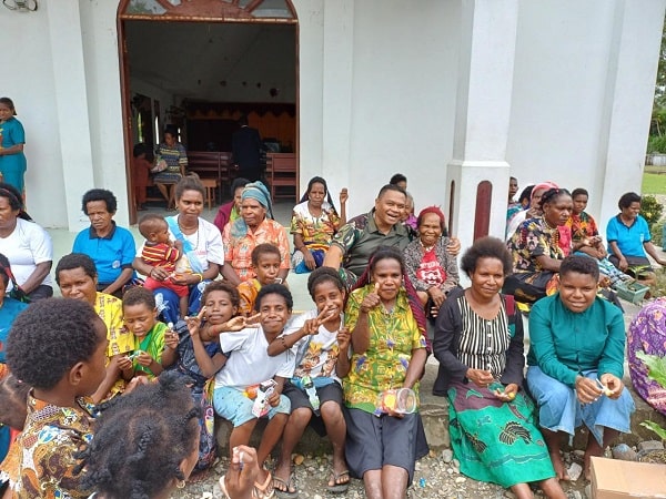 KOOPS HABEMA Gelar Minggu Kasih Berbagi dengan Masyarakat Papua
