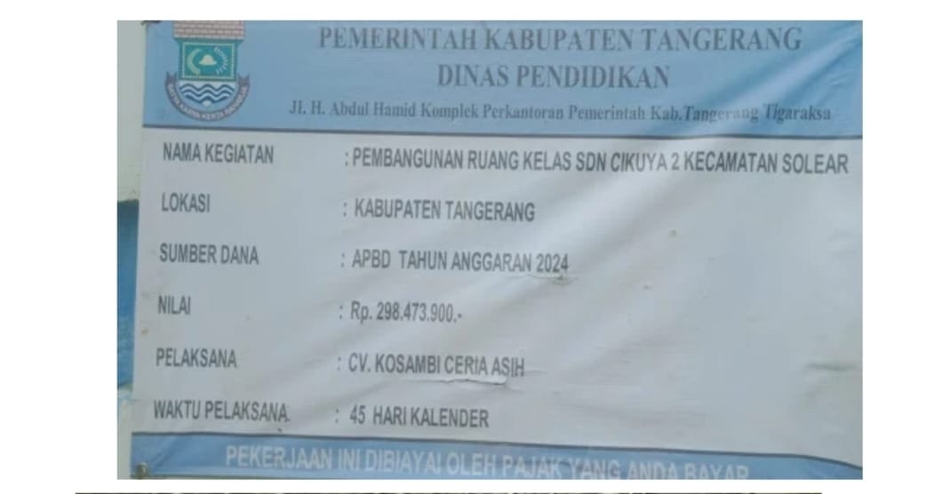 Pembangunan Ruang Kelas SDN Cikuya 2 Mangkrak, Warga Pertanyakan Profesionalisme Pelaksana Proyek