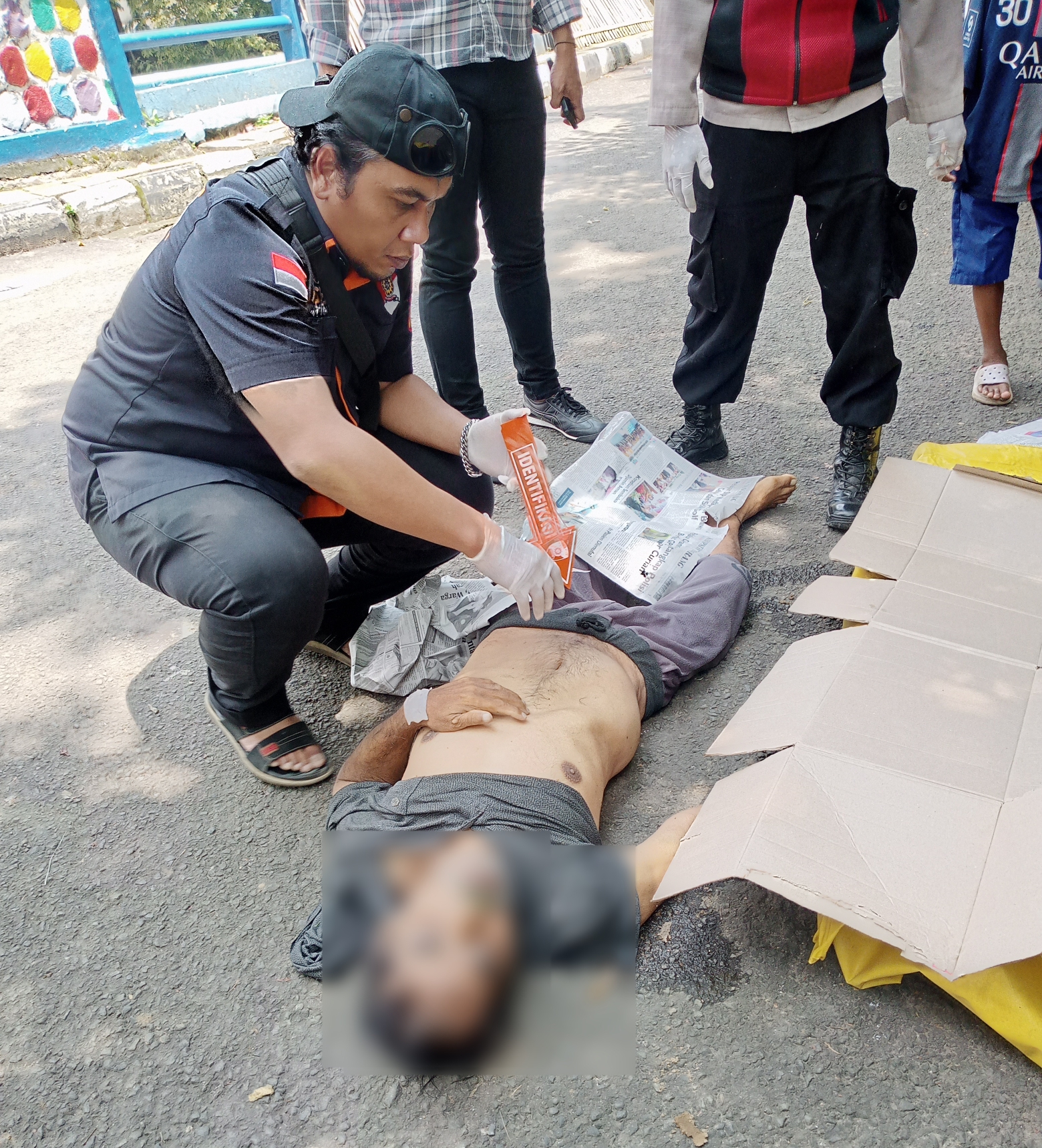 Pria Tak Dikenal Tewas Tercebur di Saluran Air Simpang Tujuh Kota Tangerang