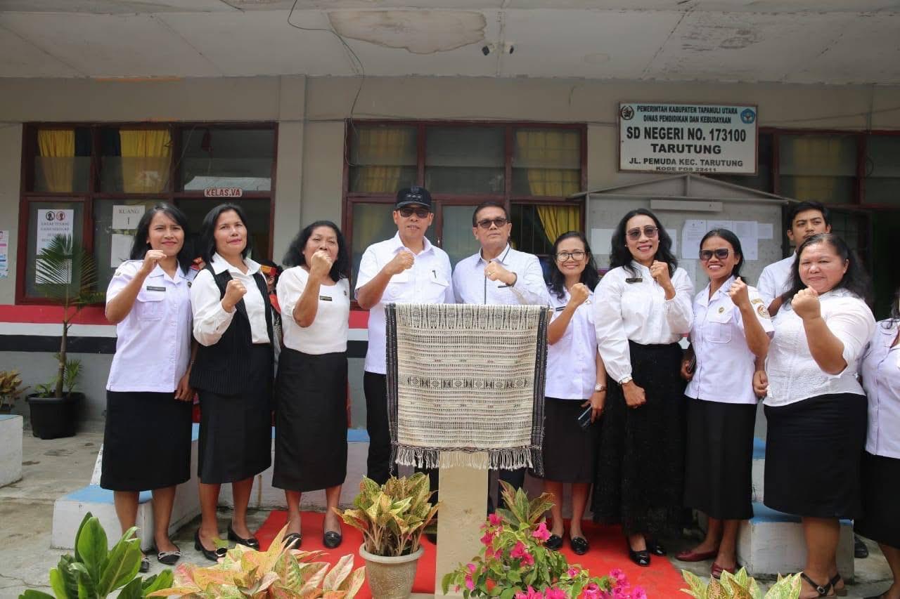 Bupati Tapanuli Utara Sambut Kunjungan Kerja Anggota Komisi X DPR RI